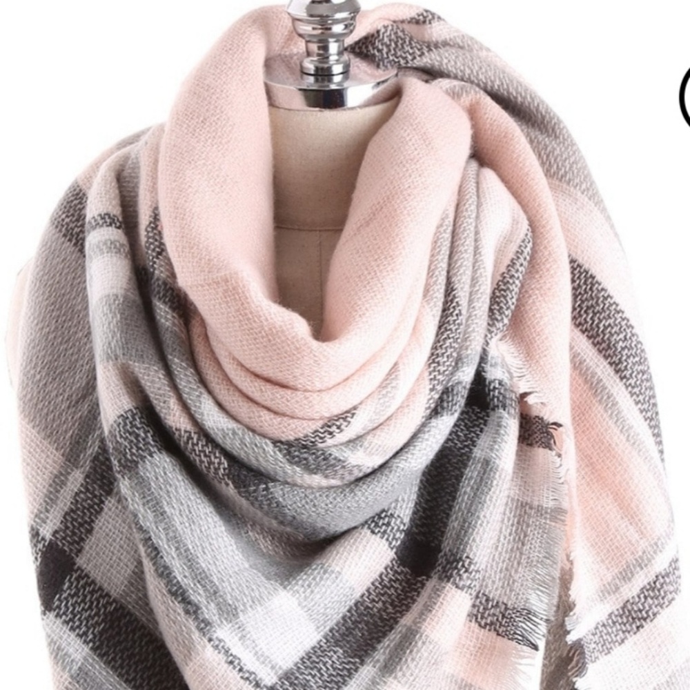 NWT BCBGeneration Women's Scarf
